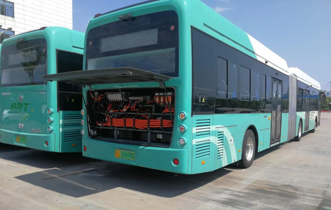 news-BIG MAC18-METER BATTERY ELECTRIC BUS USING VT MOTOR CONTROLLERS 2020-05-18 READ MORE-VT Technol